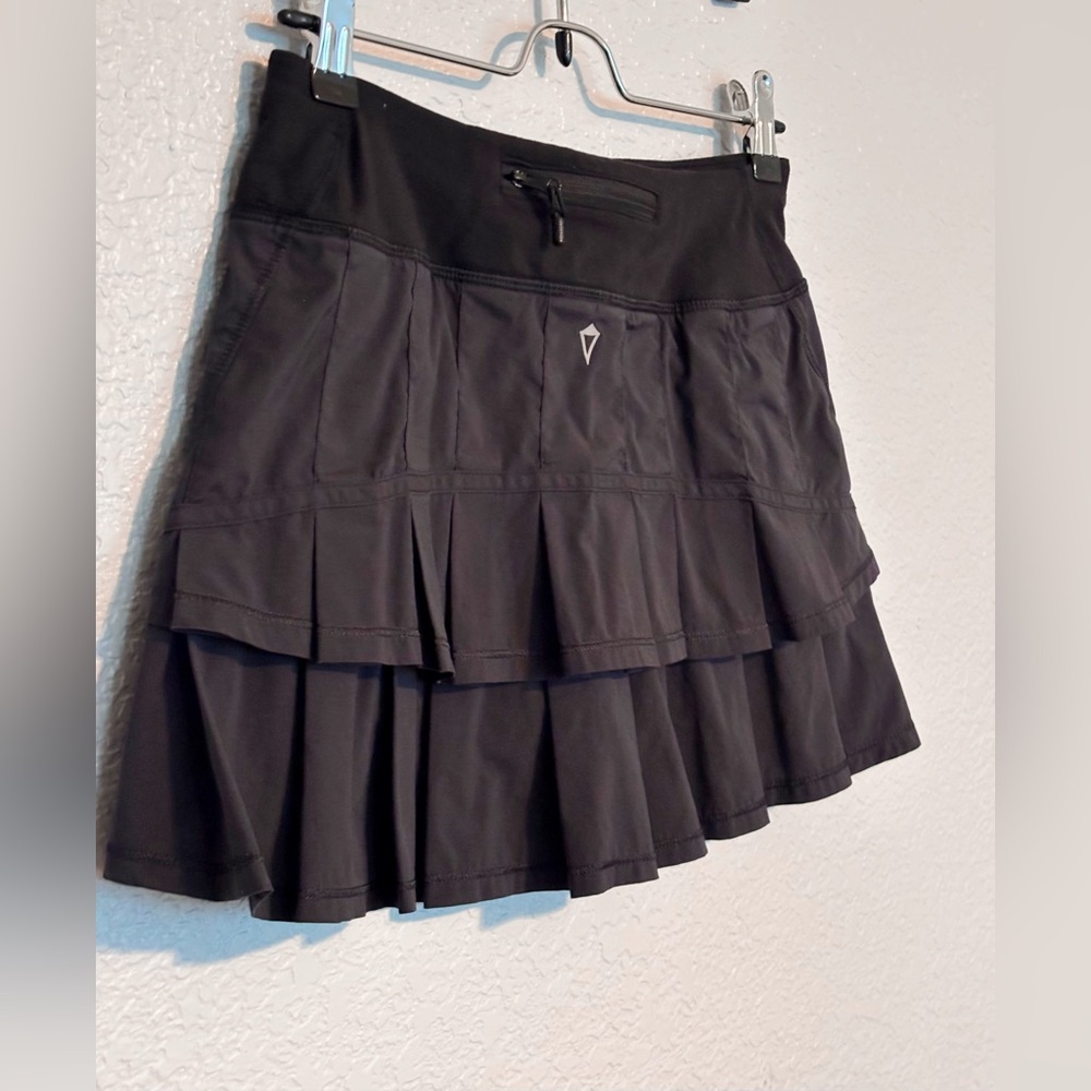 Ivivva Black Ruffled Skort Girl Size 10-12